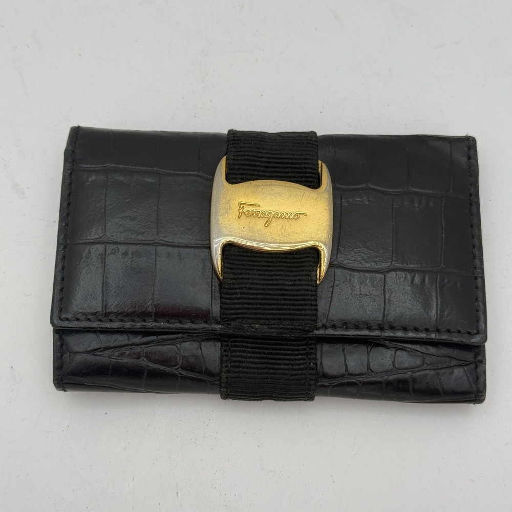 Salvatore‎ Ferragamo Black Croc Embossed Leather Vara Bow 6 Hook Key Case Italy